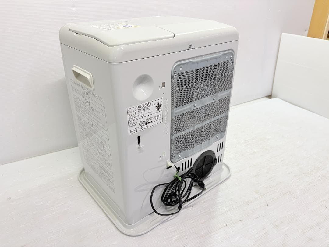 美品／CORONA コロナ／石油ファンヒーター／FH-G3223Y／2023年製