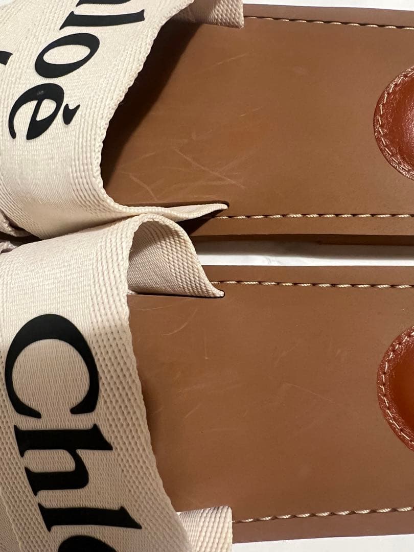 Chloé ロゴ入りサンダル ベージュ・ブラウン