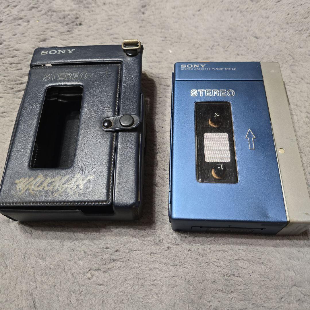 SONY カセットプレーヤー 青 黒 ケース付き