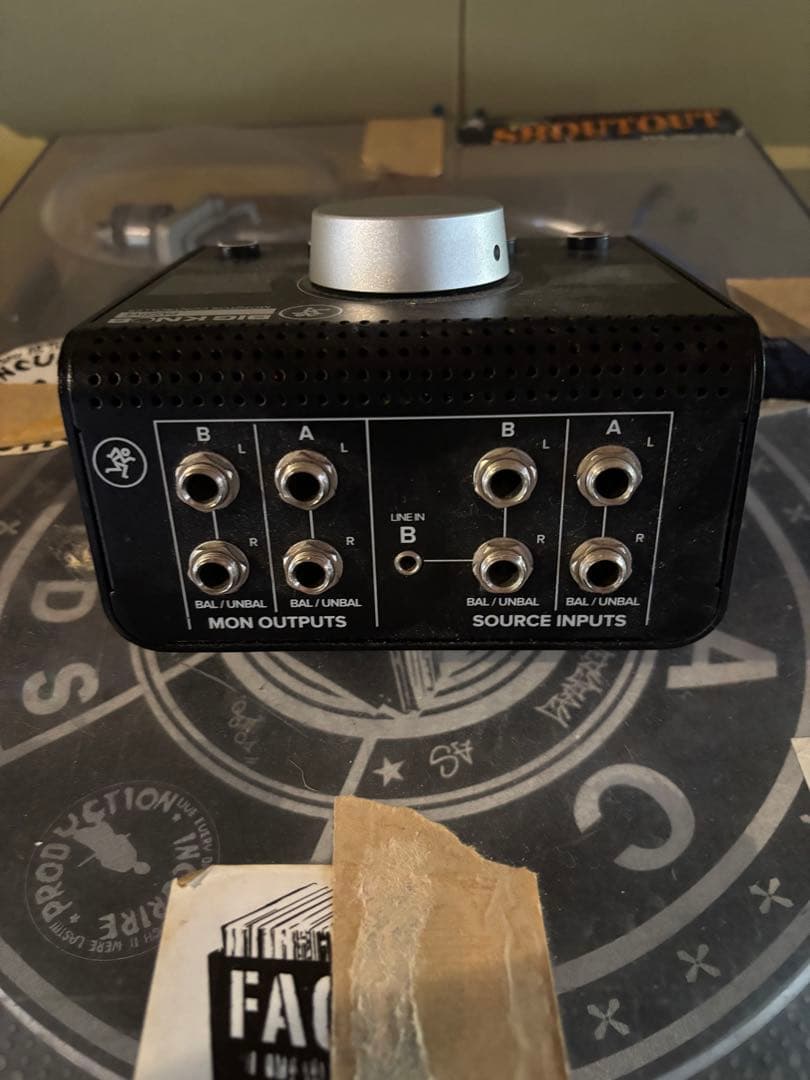 Mackie BIG KNOB PASSIVE モニターコントローラー