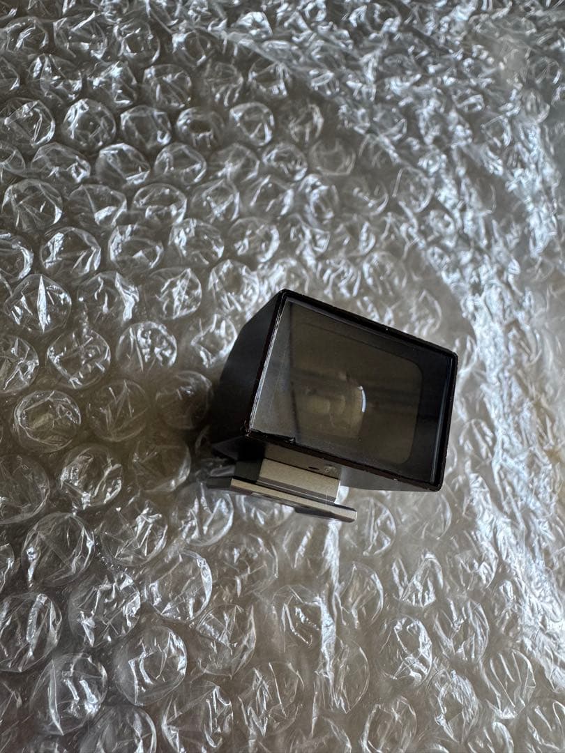 Leica スーパーアンギュロン L21mm F4 ビューファインダー