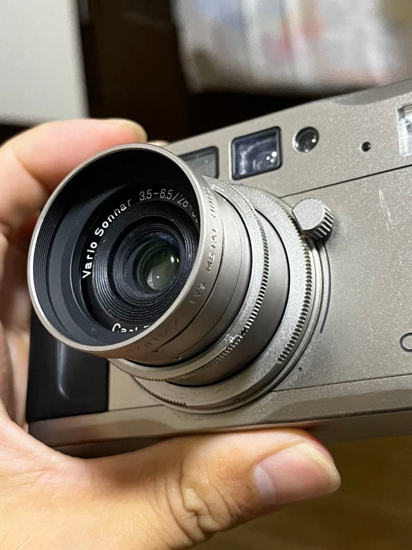 CONTAX TVsコンパクトフィルムカメラ