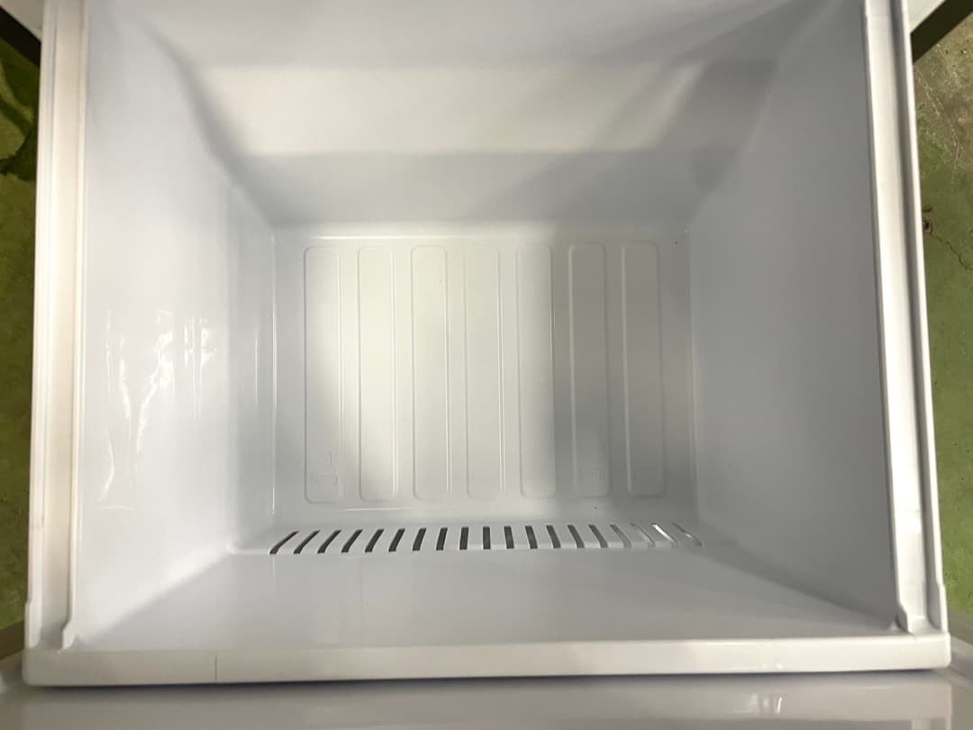 大阪送料無料★3か月保障付き★冷蔵庫★2ドア★MR-P15H-H★R-641