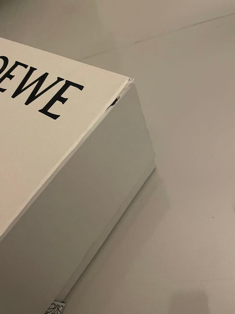 定価13.8万　ロエベ　アナグラム　パデッドミュール　36サイズ