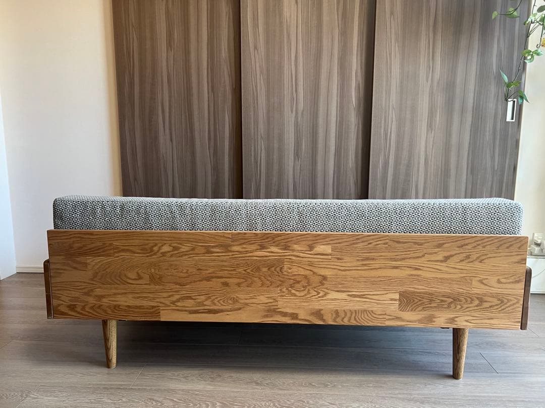 ユッパ 　momo natural DAY SOFA 2.5Pアームレスト