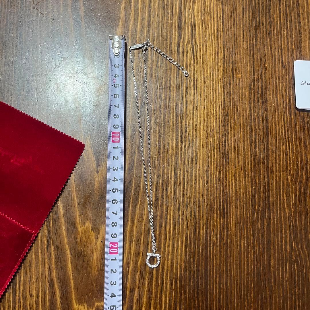 Salvatore Ferragamo シルバー ネックレス　ガンチーニ