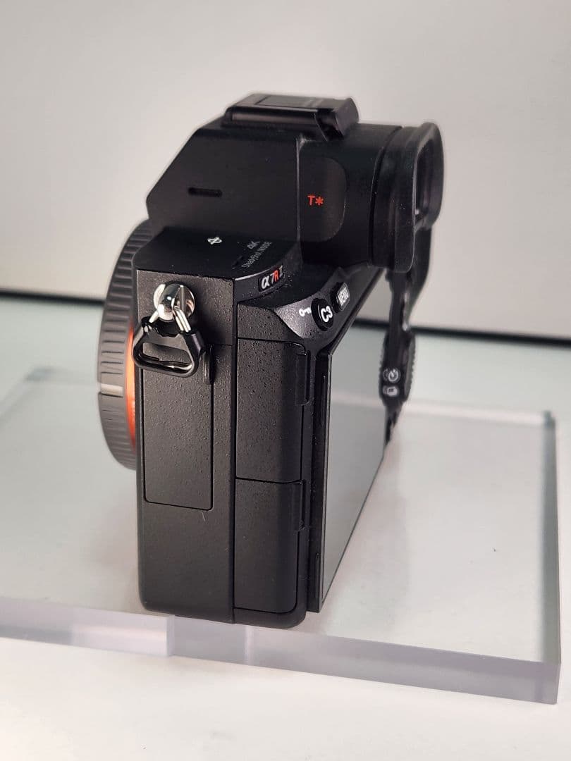 SONY α7R III ミラーレスカメラ 本体とバッテリーグリップ