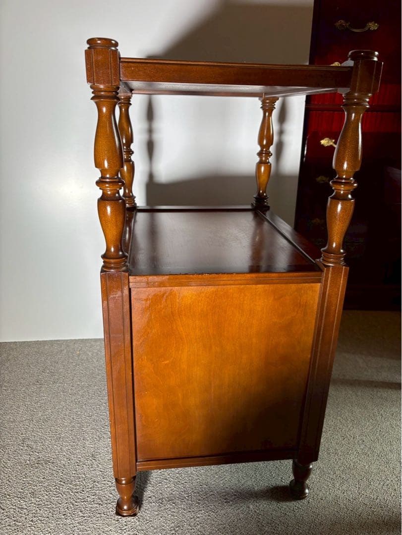 TOKUDA 徳田家具 高級サイドキャビネット 取っ手付収納