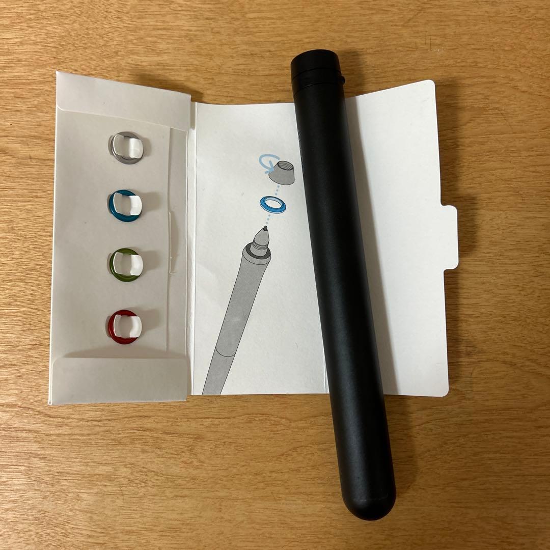 Wacom ワコムMobileStudio Pro 13 箱無し一部付属品のみ