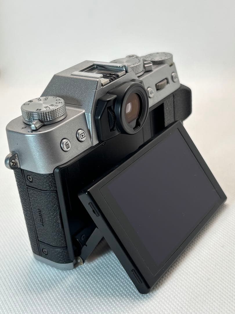 Fujifilm フジフィルム X-T20 ボディ シルバー