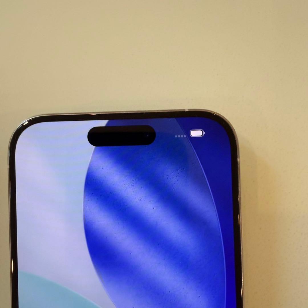 F*J様 iPhone 15 Pro ホワイトチタニウム 256GB SIM フ