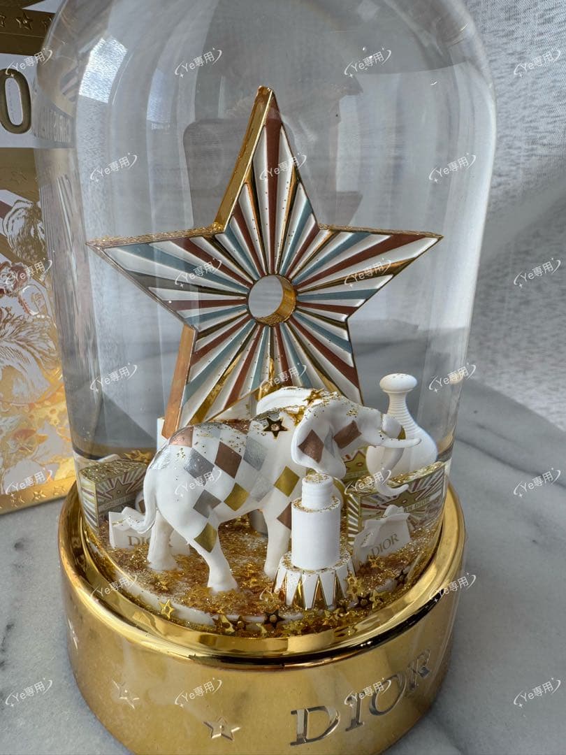 Dior 2025 VIP限定 スノードーム 希少／記念日ギフト