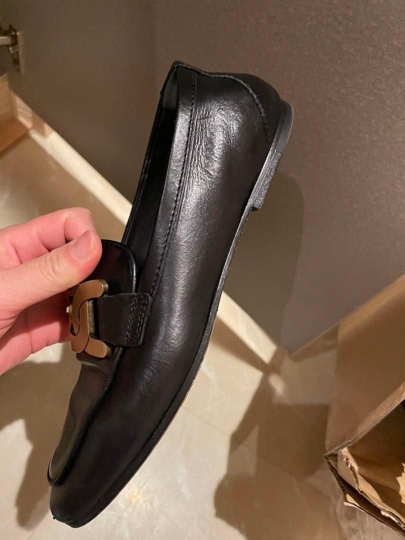 t*a様 TOD'S ブラック ローファー ゴールドチェーン