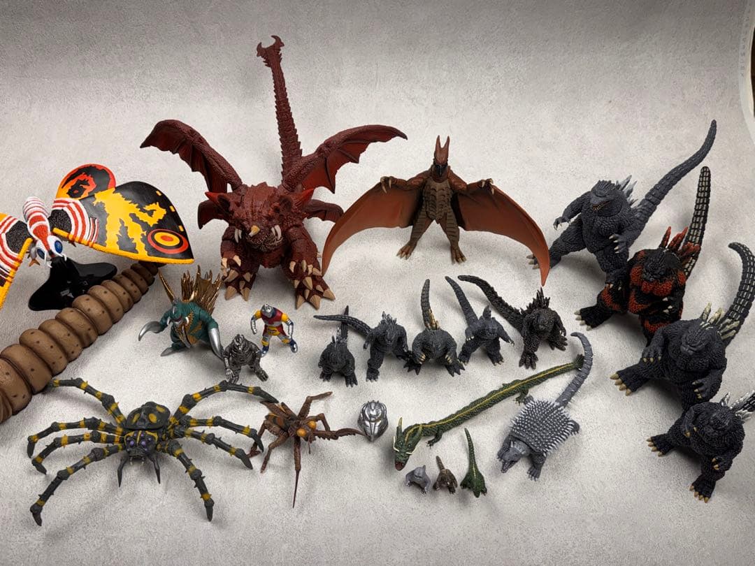 d*2様 東宝怪獣コレクションまとめ売り