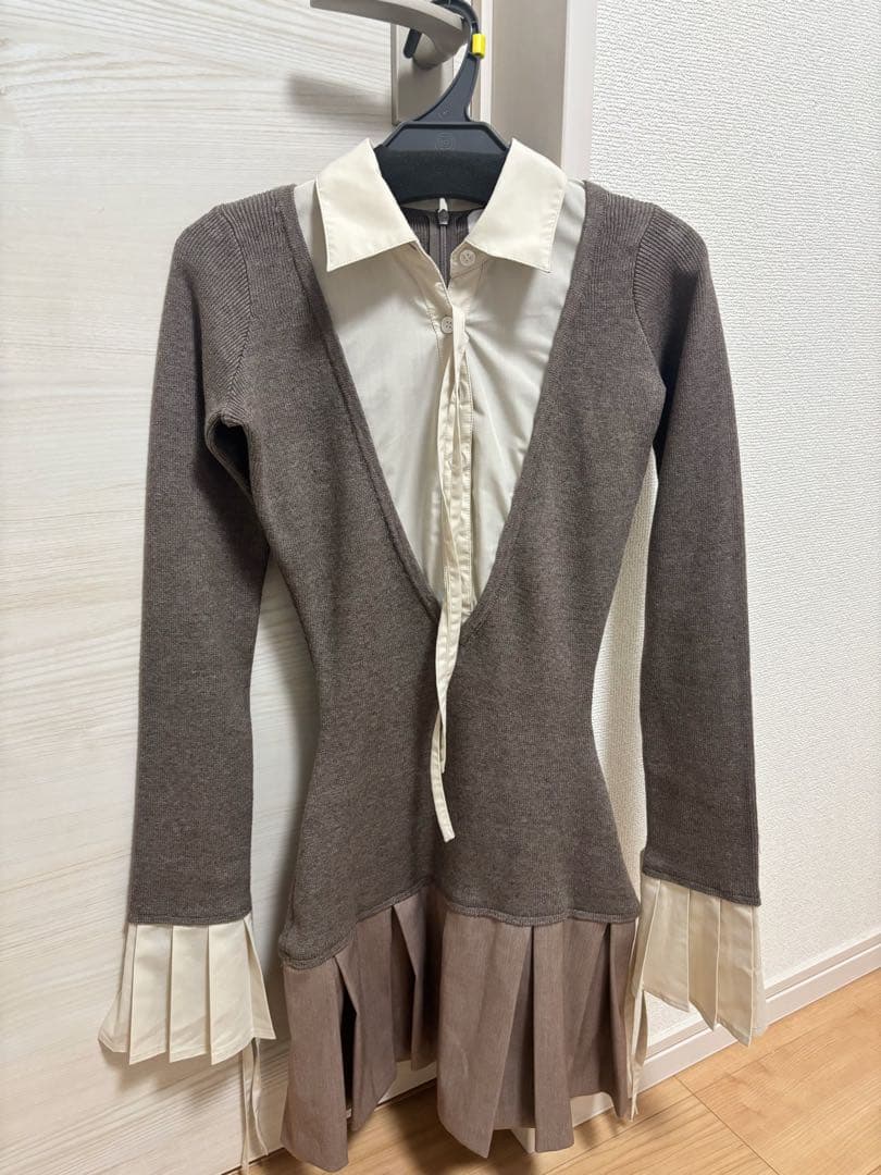 Darich ダーリッチ シャツドッキングプリーツミニワンピース モカ