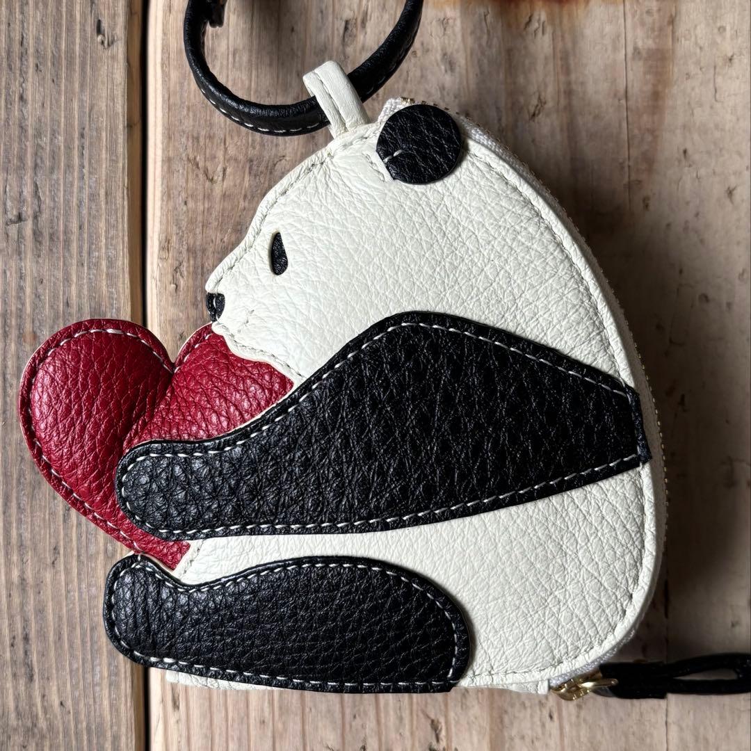 IBIZA イビザパンダアデザイン 牛革 ケース新品未使用