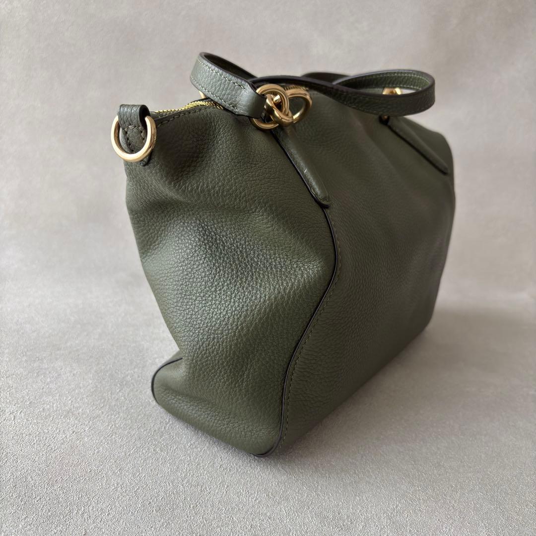 【美品】COACH オリーブグリーン ハンドバッグ