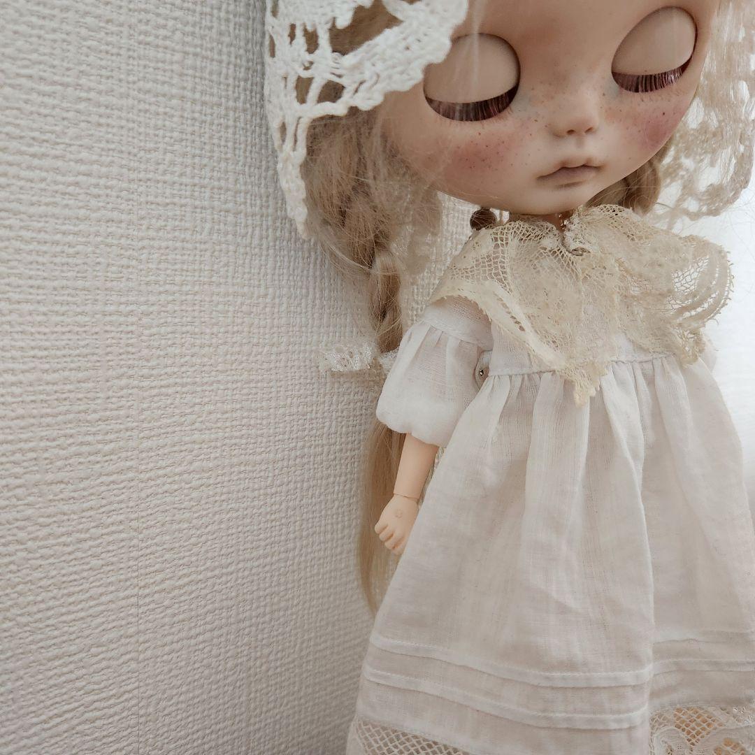 ブライス用アウトフィット アンティークレースボネのセット