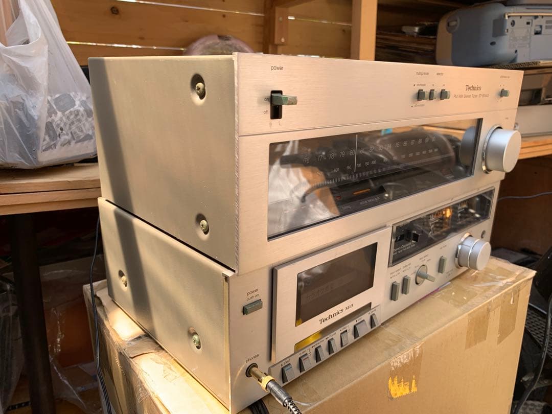 昭和レトロ Technics ST-8044GチューナーとM13 カセットデッキ
