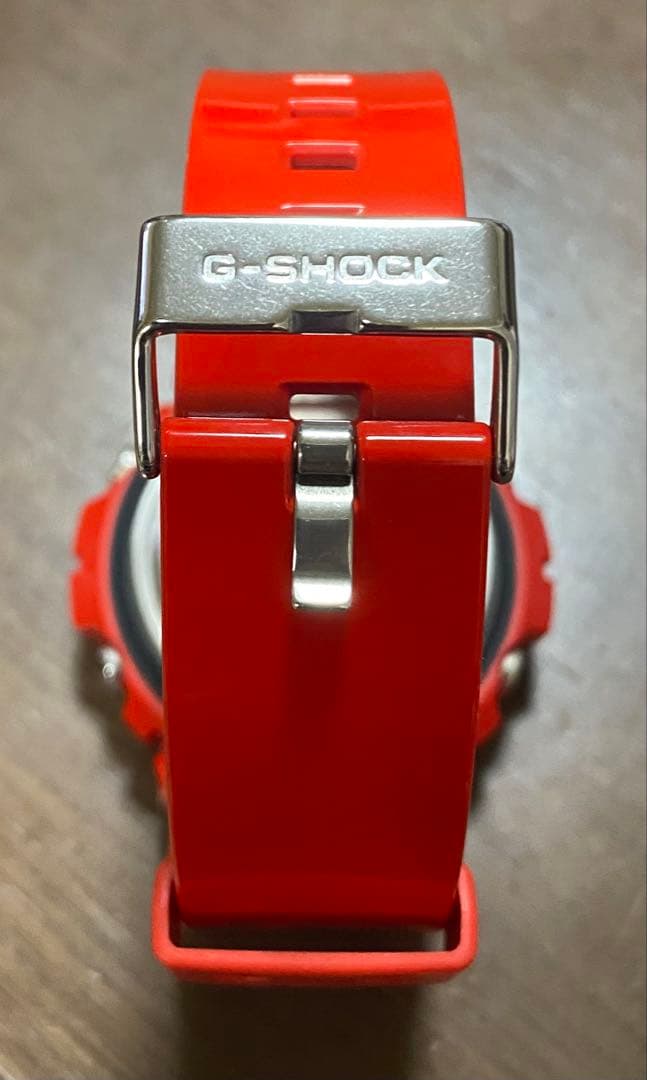 カープ10周年記念 2017モデルG-SHOCK