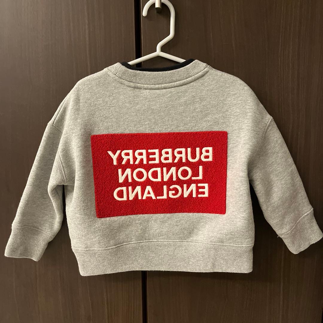 バーバリー　ロンドン　Burberry 3Y トレーナー