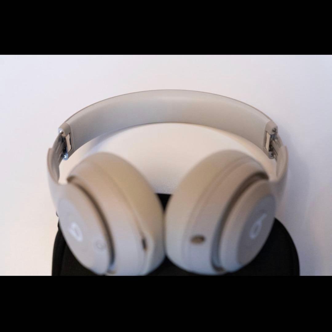 Beats Studio Pro サンドストーン