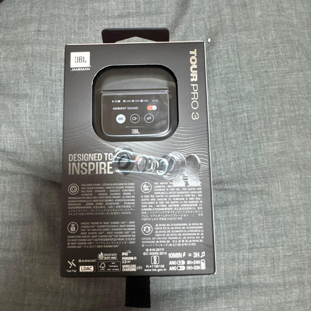 と*も様 JBL TOUR PRO 3 ワイヤレスイヤホン