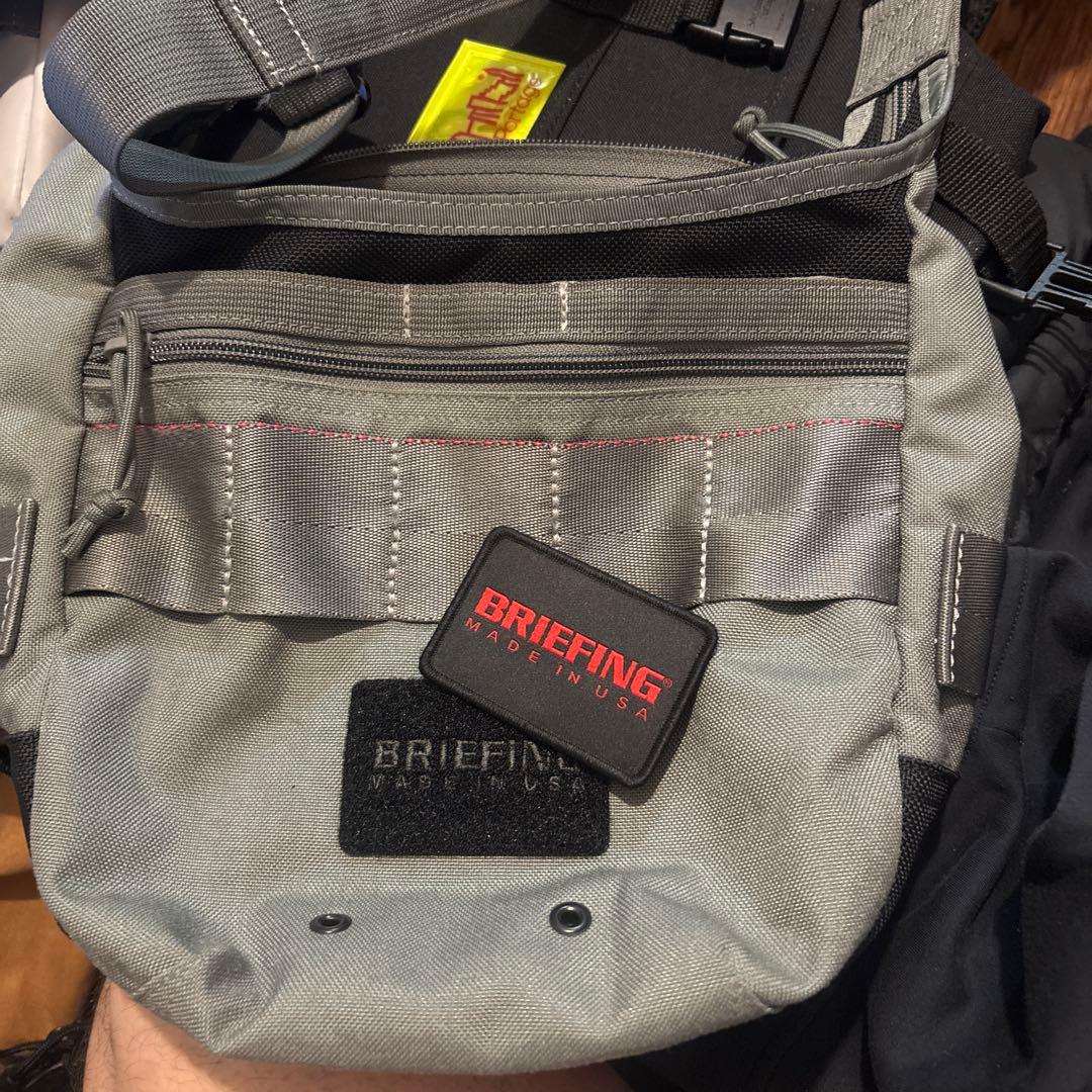 BRIEFING グレー バッグ