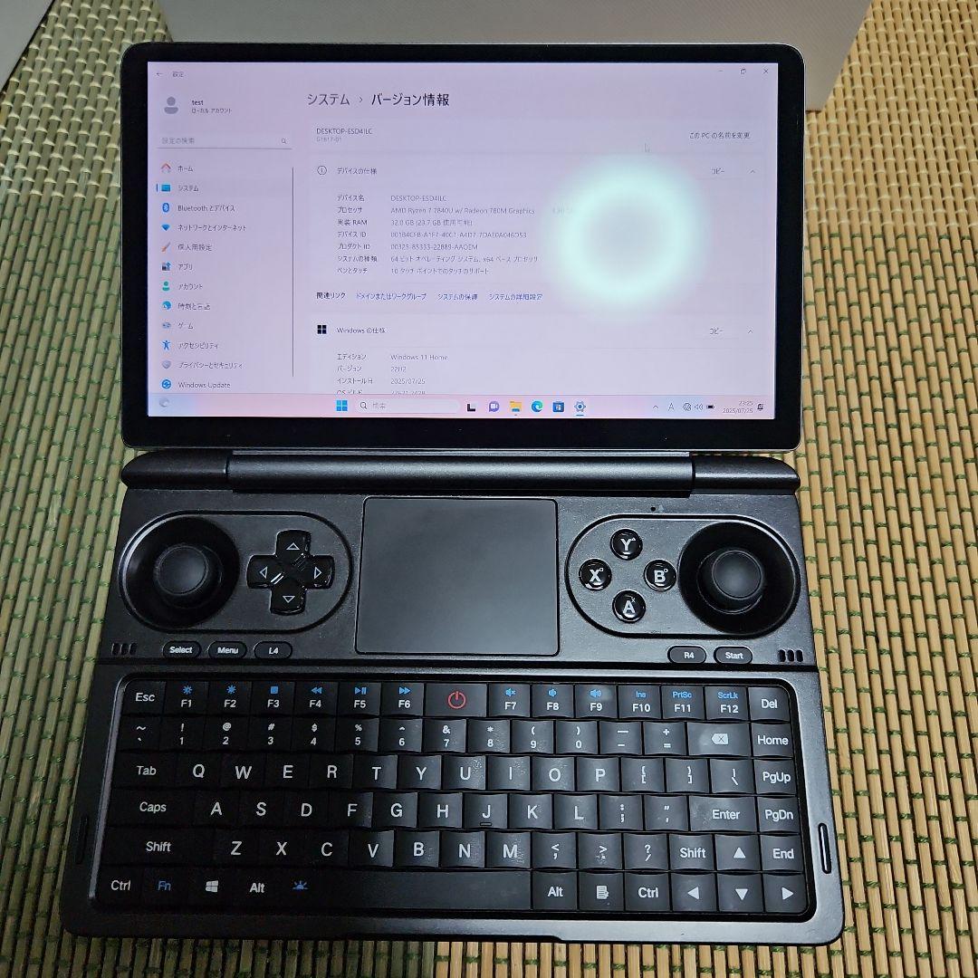 その他ノートPC本体 GPD WIN Mini AMD 7840U 32gb RAM 2TB SSD