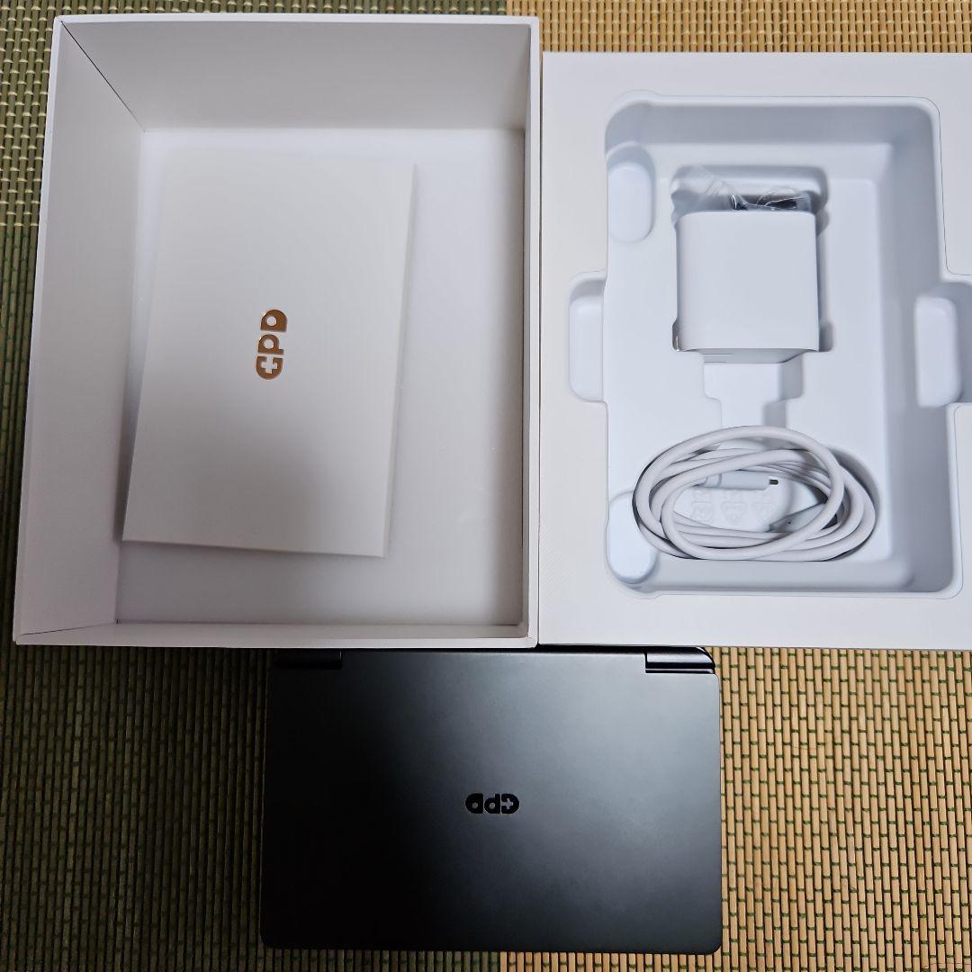 その他ノートPC本体 GPD WIN Mini AMD 7840U 32gb RAM 2TB SSD