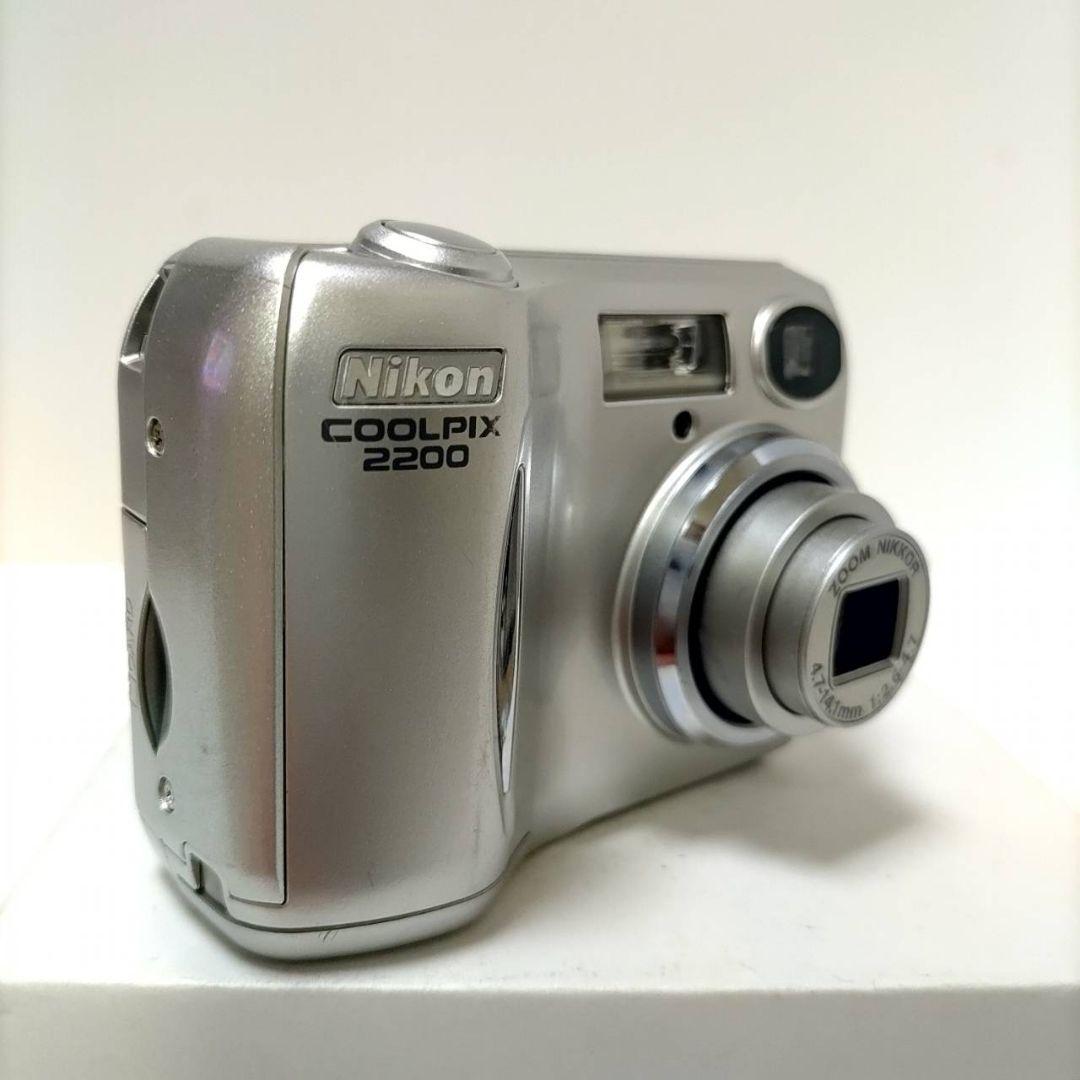 動作確認済み ニコン COOLPIX 2200 オールドコンデジ デジカメ