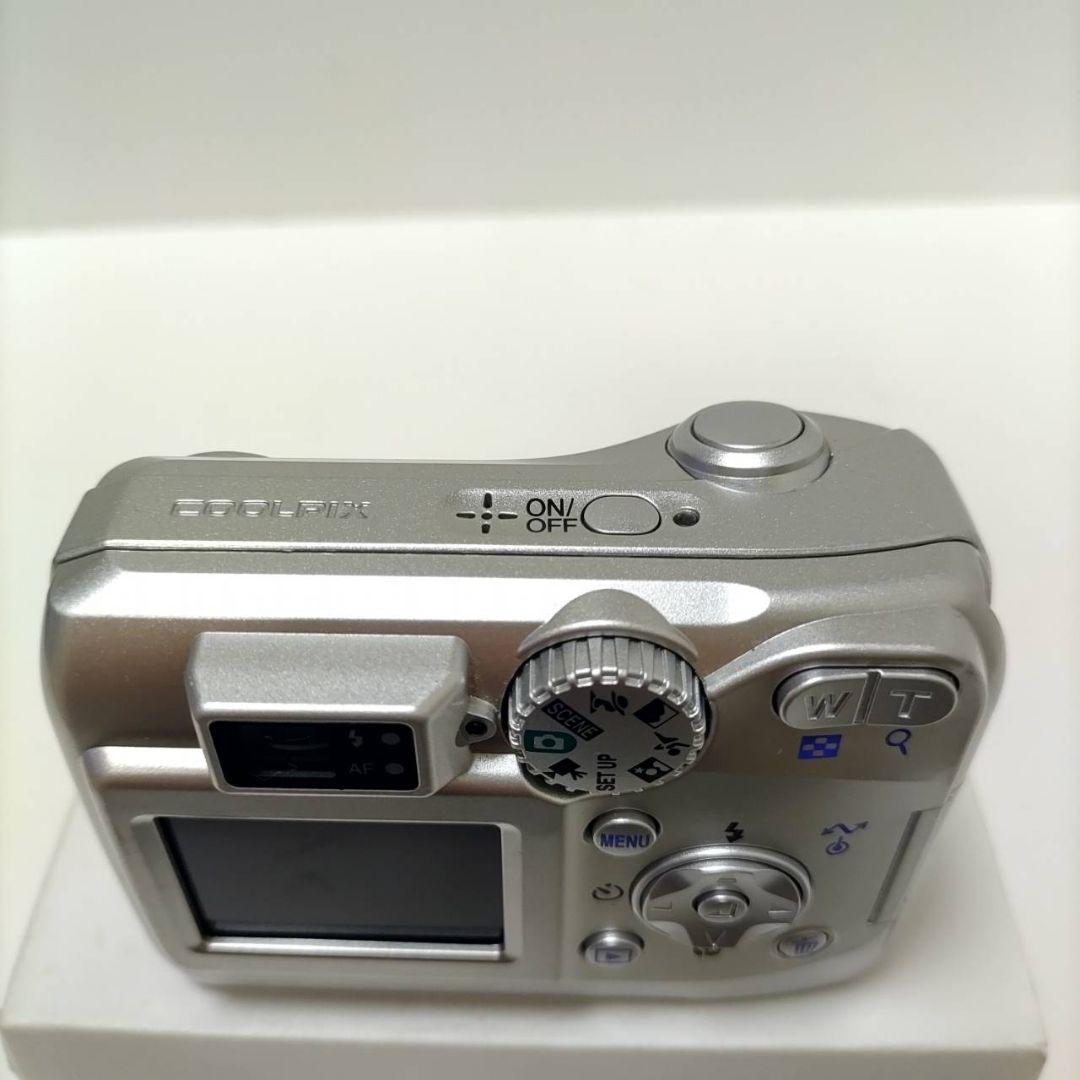 動作確認済み ニコン COOLPIX 2200 オールドコンデジ デジカメ