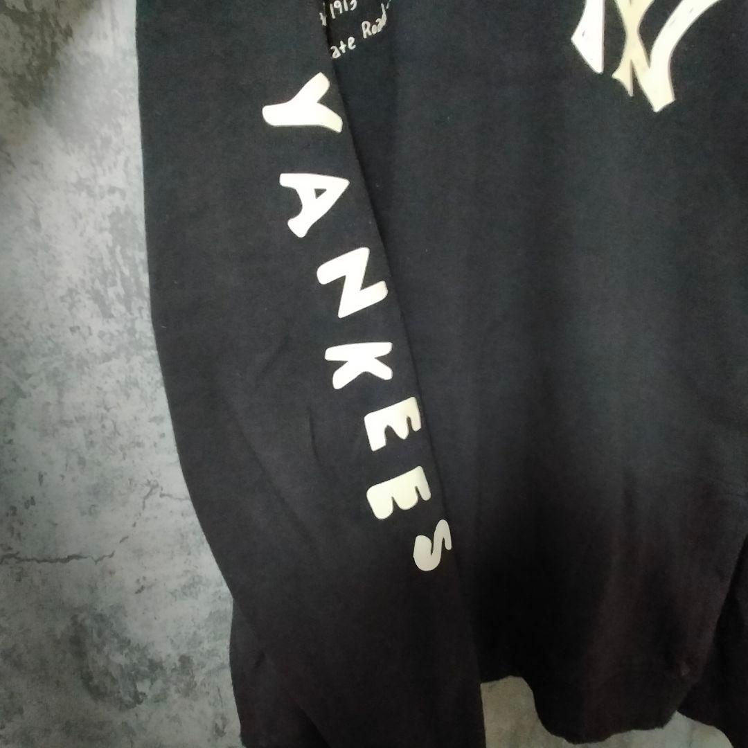 【美品】(3XL) ニューエラ ヤンキース トレーナー ビックプリント ロゴ