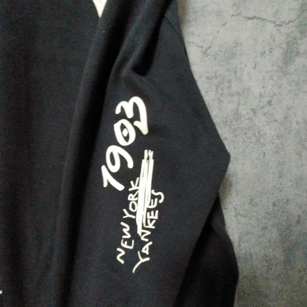 【美品】(3XL) ニューエラ ヤンキース トレーナー ビックプリント ロゴ