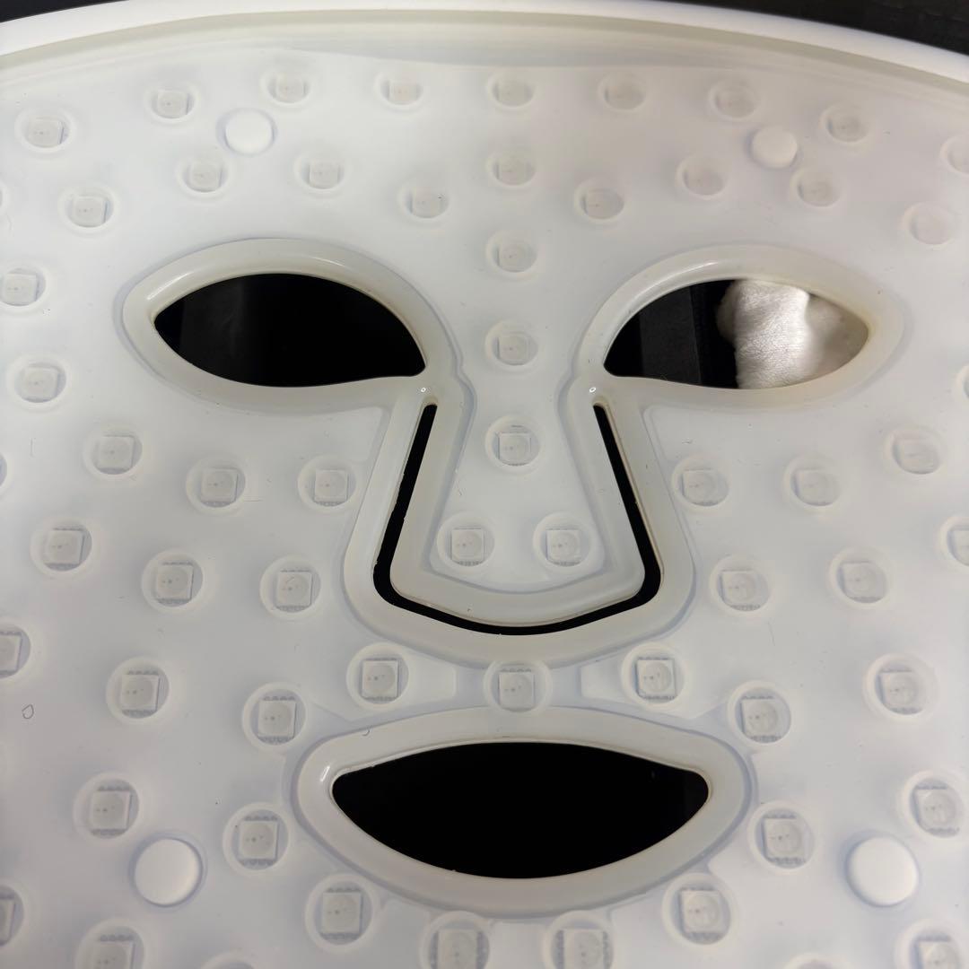 ボディ・フェイスケア CURRENTBODY skin 4-IN-1 LED FACE MASK