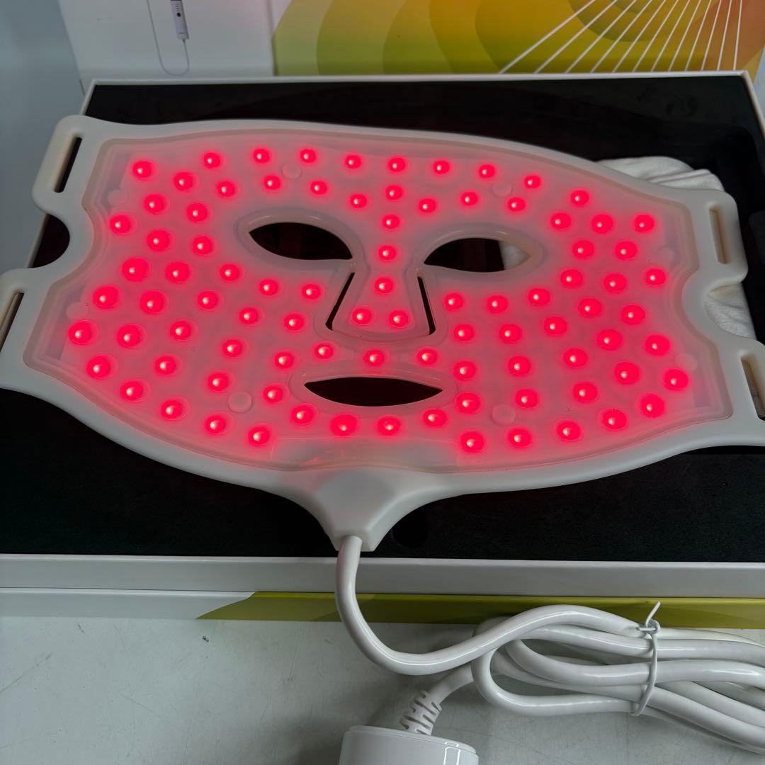 ボディ・フェイスケア CURRENTBODY skin 4-IN-1 LED FACE MASK