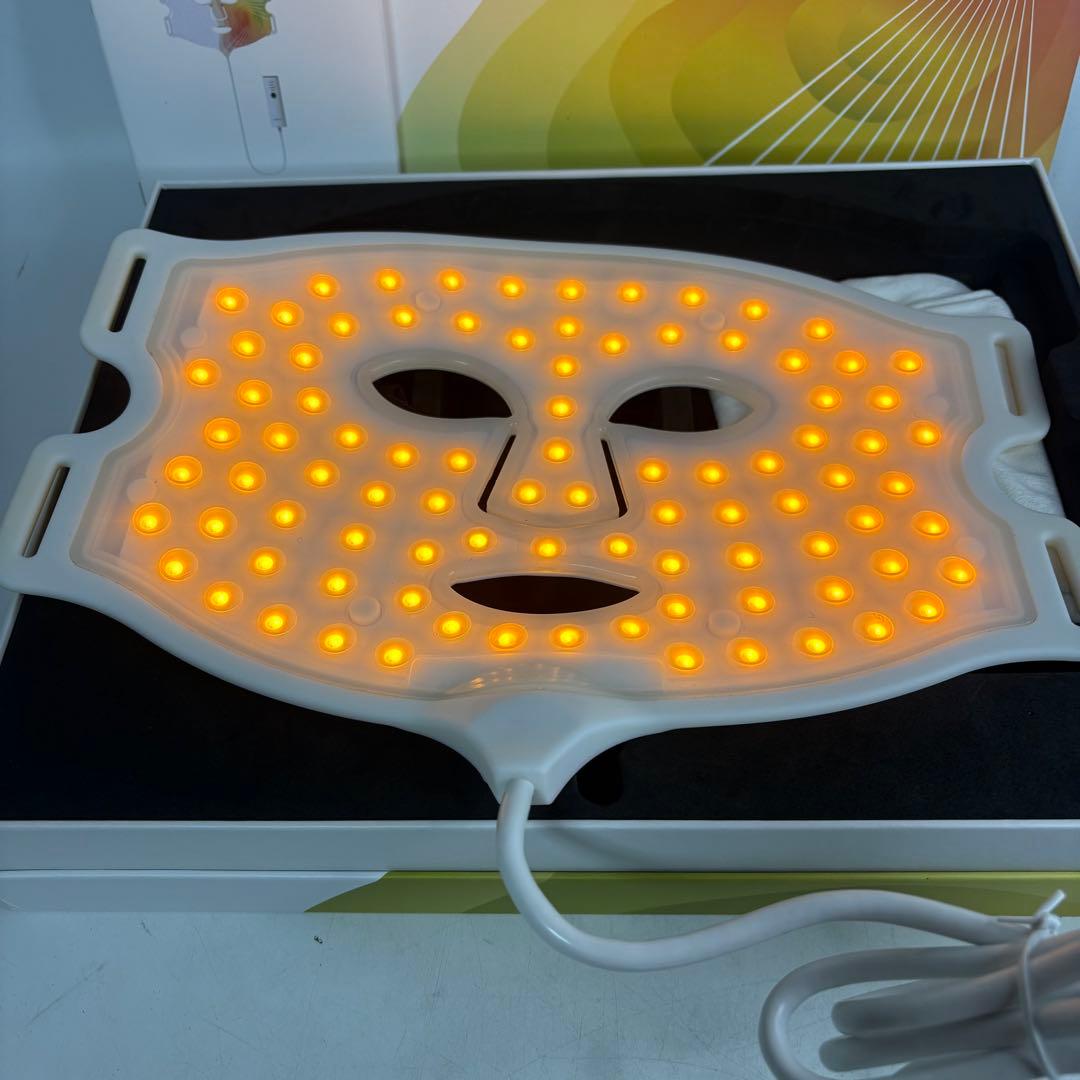 ボディ・フェイスケア CURRENTBODY skin 4-IN-1 LED FACE MASK