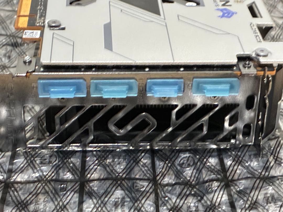 SAPPHIRE NITRO+ RX6600XT 元箱付 不具合なし 即購入OK