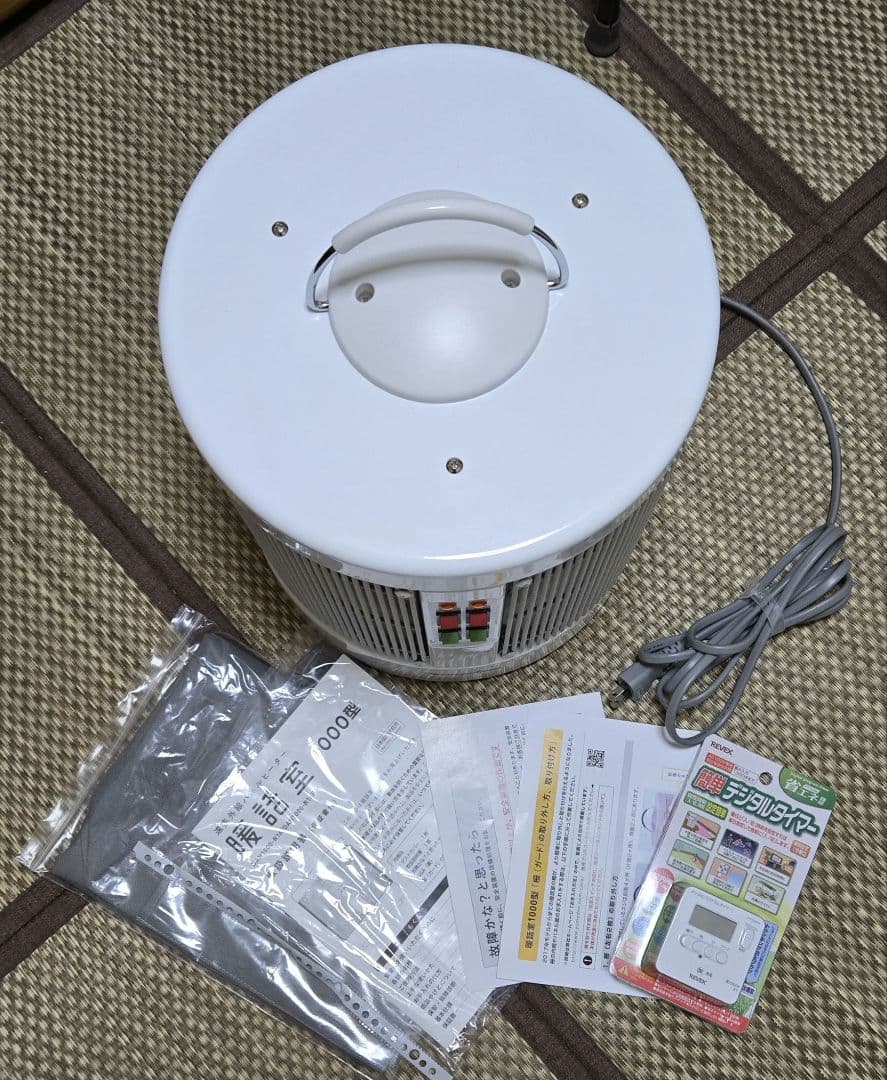 暖話室 1000型 DAN1000-R16 遠赤外線パネルヒーター2021年購入