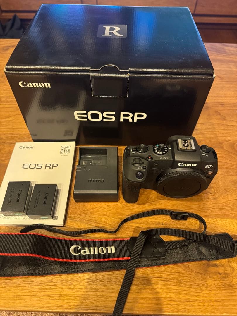 Canon EOS RP ミラーレス一眼カメラ　本体のみ