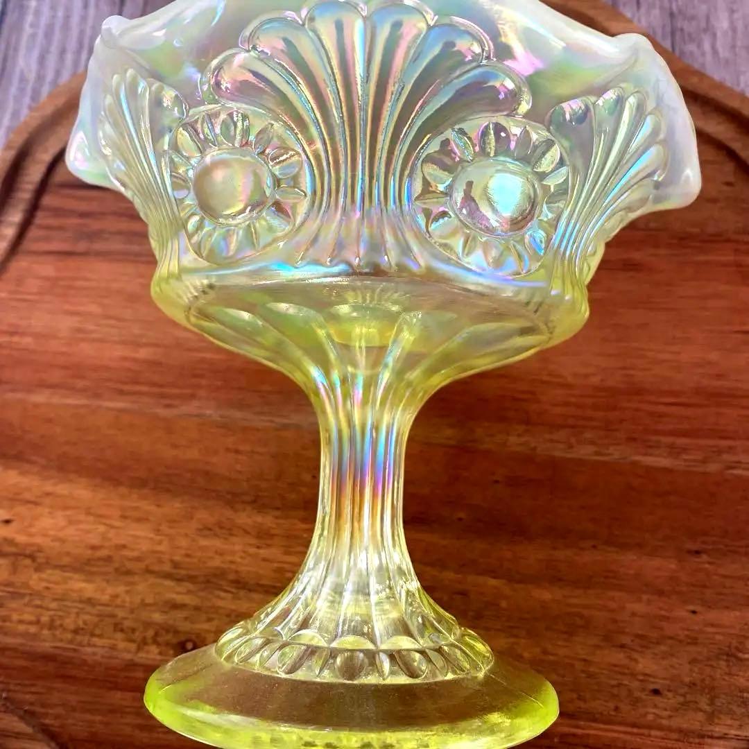 フェントン　ウランガラス　トパーズオパールセント　虹色