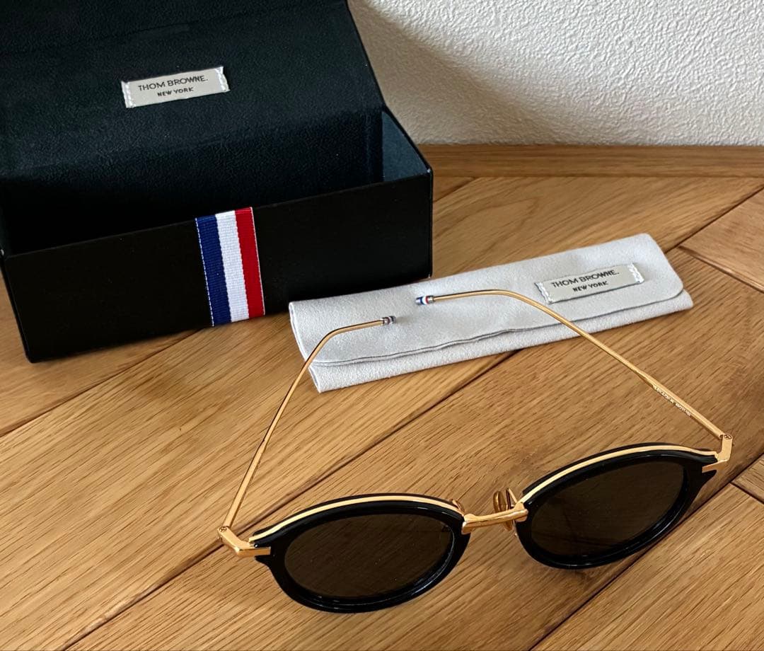 即日配送 / THOM BROWN トムブラウン サングラス 49◻︎21-150