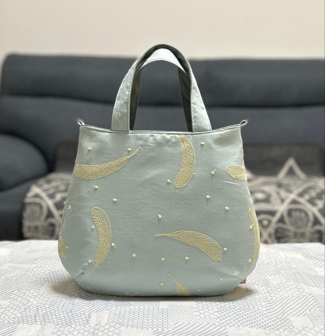 ハンドメイド ミナペルホネン featherdance コロりんトート