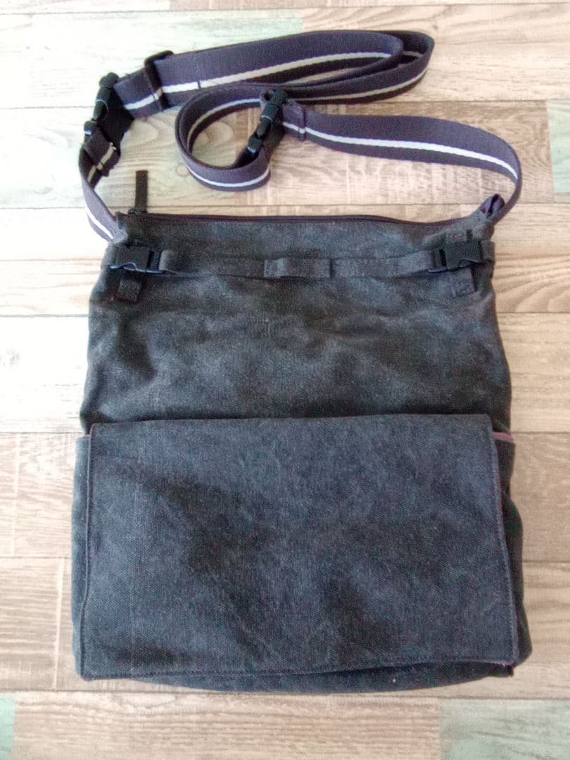 ✨最終値下げ✨レアなロモグラフィー　カメラバッグ