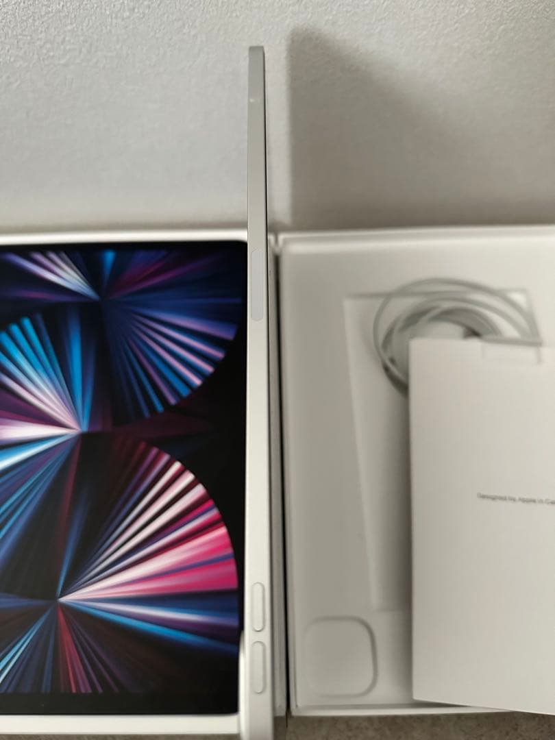 iPad Pro 11インチ 第３世代 Silver 128GB Wi-Fi