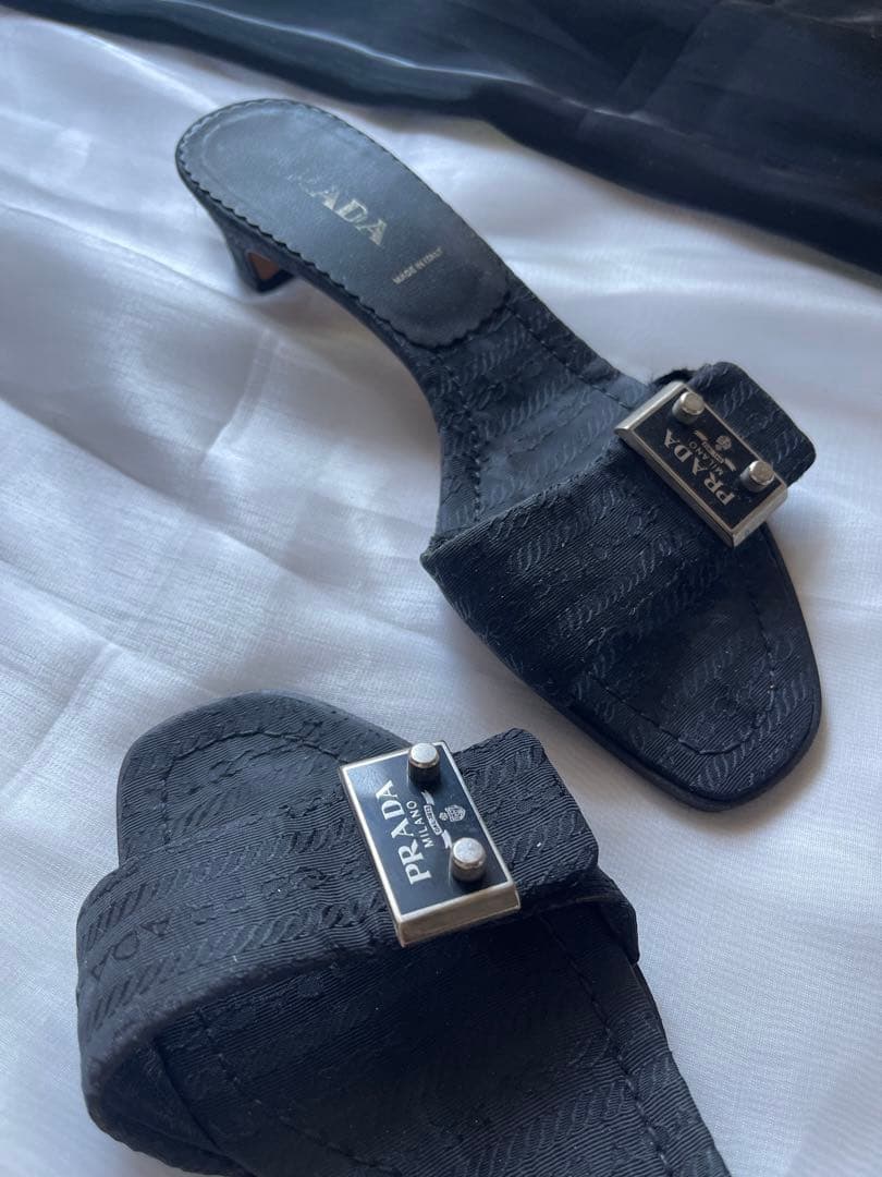Pradaプラダ　シューズ　ミュール　サンダル
