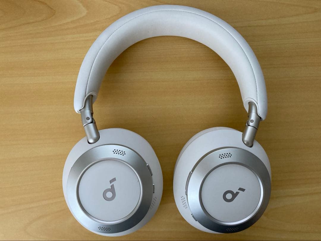 Anker Soundcore Space One Pro ホワイト