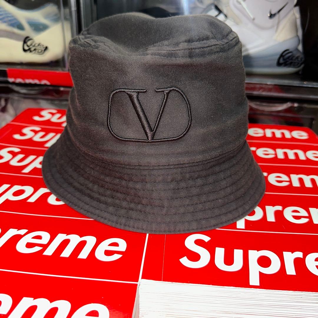 VALENTINO バケットハット