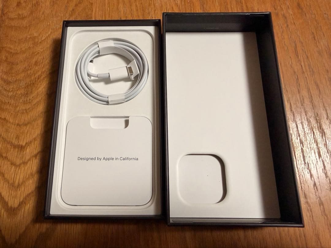 Apple iPhone 13Pro グラファイト　128GB