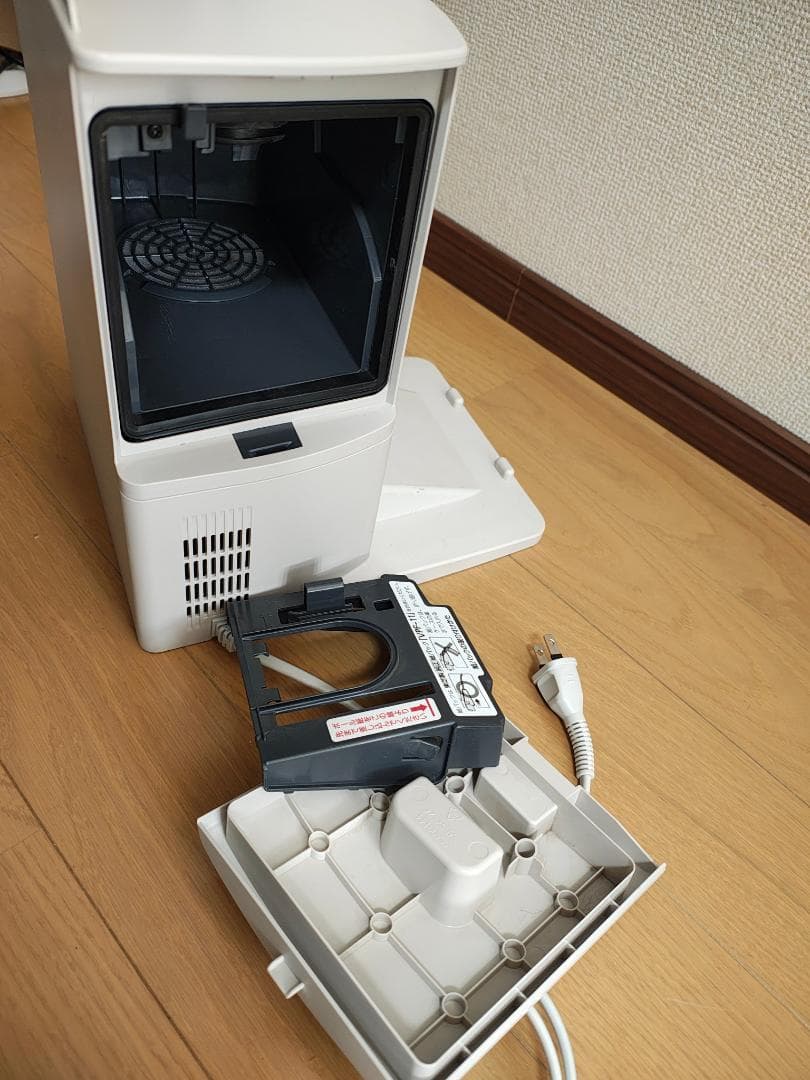 東芝★VC-SL130DS★2024年製★バッテリーの状態良好★2